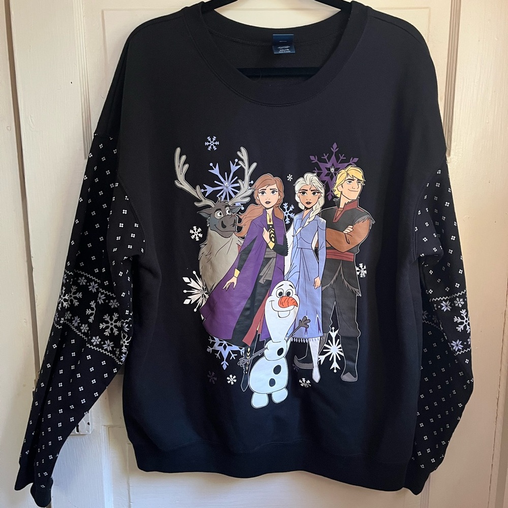 Frozen 2 Disney Sweatshirt Plus size black pull over